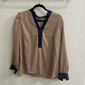 Puff sleeve blouse